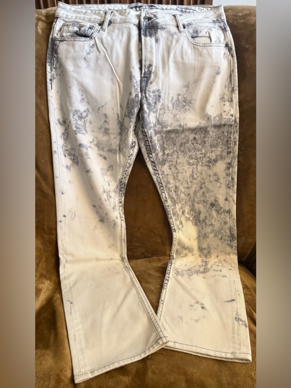 GUESS Men's Skinny Jeans Size: 36/32 NWT